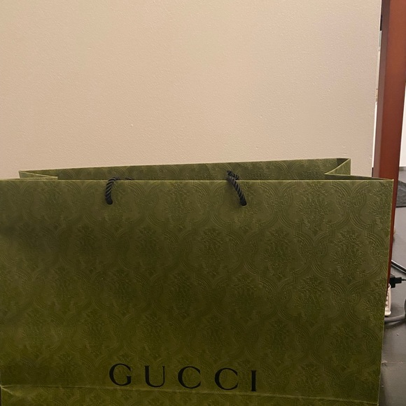 Large Gucci shopping bag - Picture 3 of 3